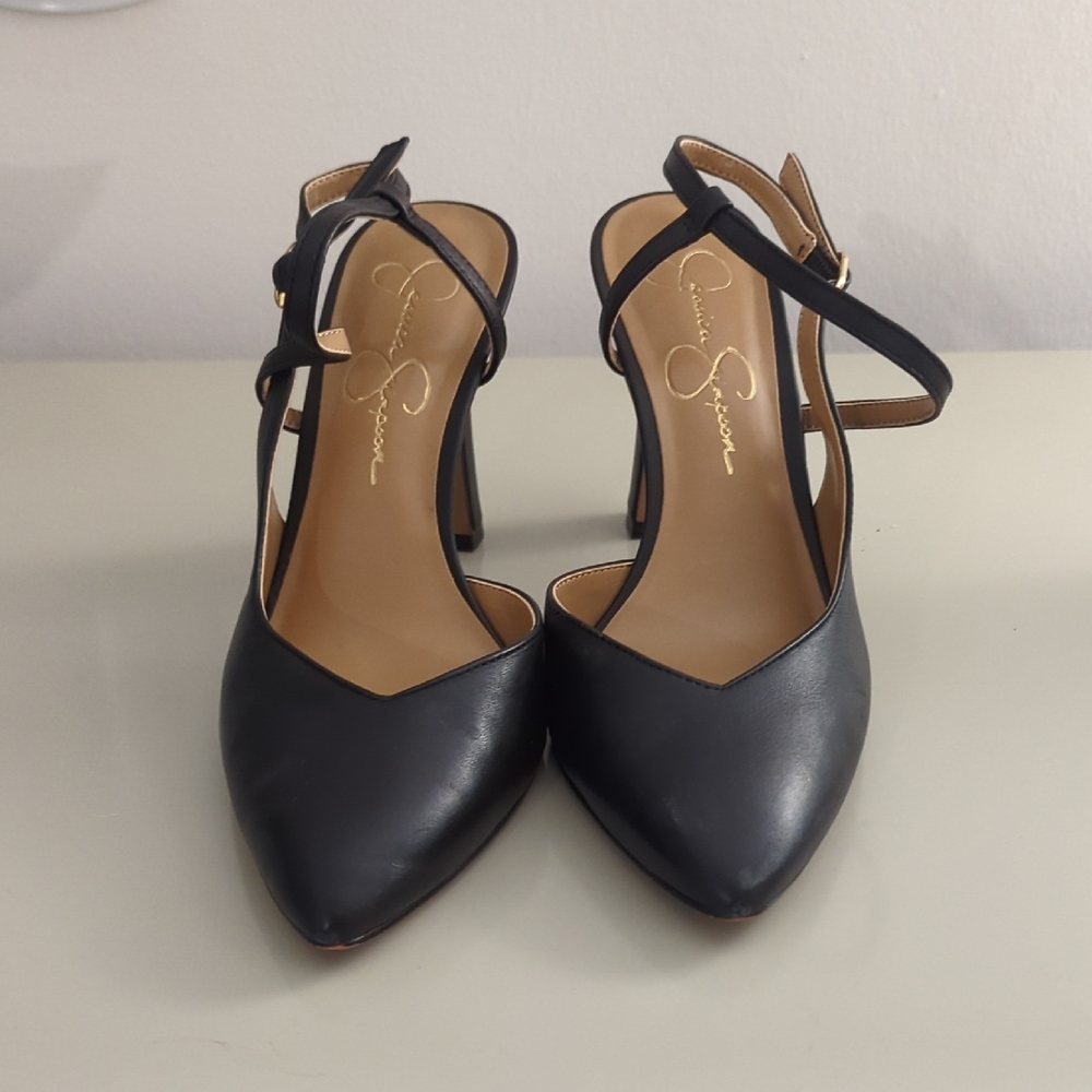 Jessica Simpson Black Heels Sleek Design